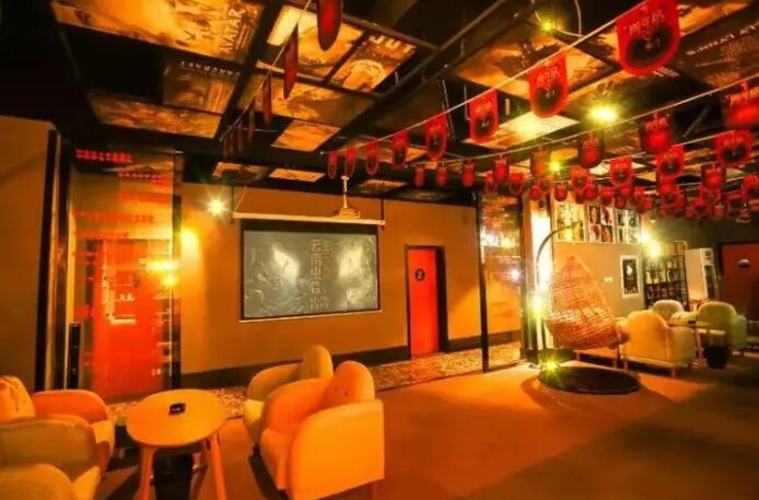 成都新都区按摩养生：修复久坐劳损，告别腰酸背痛困扰
